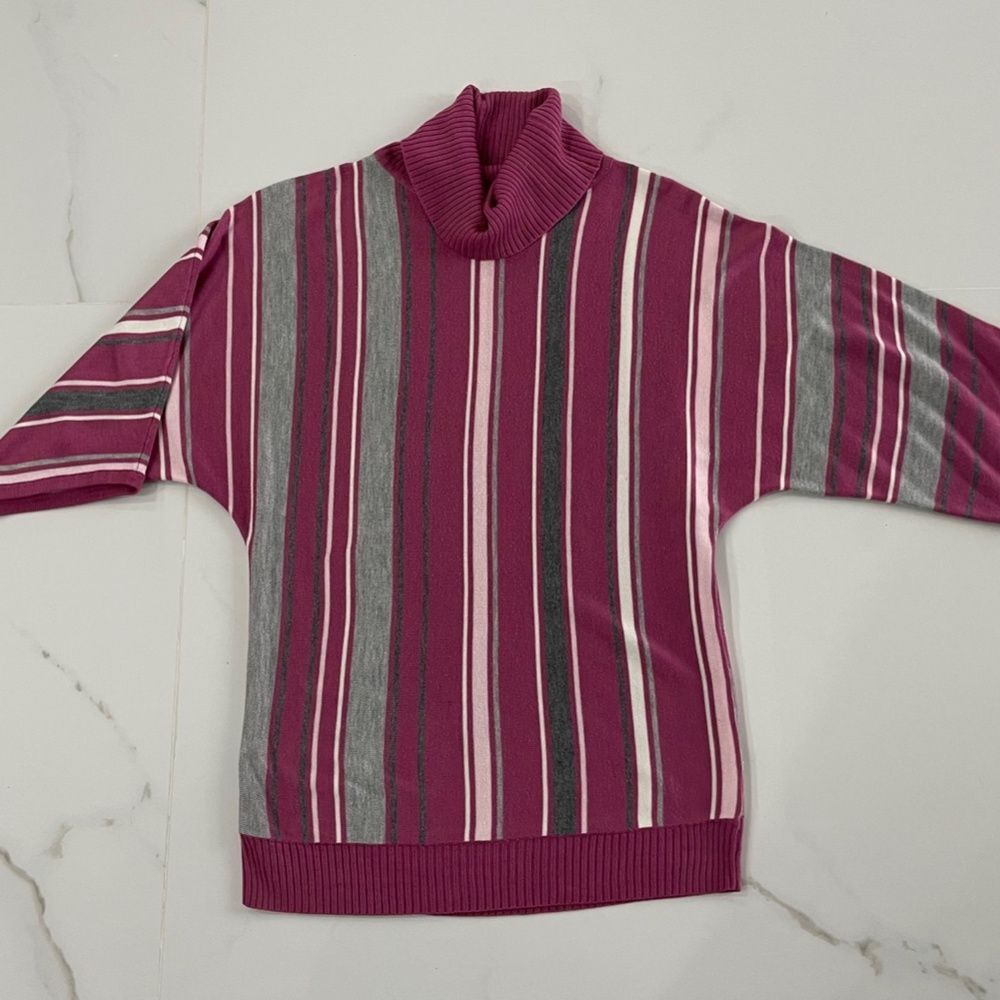 New York & Company Turtleneck Sweater Pullover Size: Small